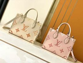 Picture of LV Lady Handbags _SKUfw137450055fw